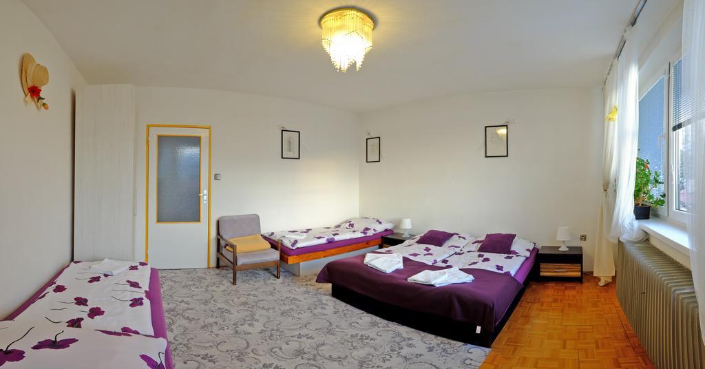 7 Star Wishes Hotel Liptovský Hrádok Kültér fotó